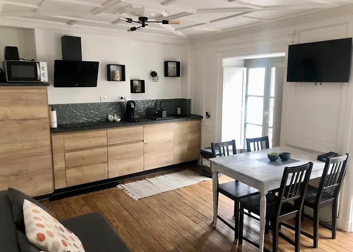 Le Garengeot - Wifi - Centre Ville - Property Rental Nm